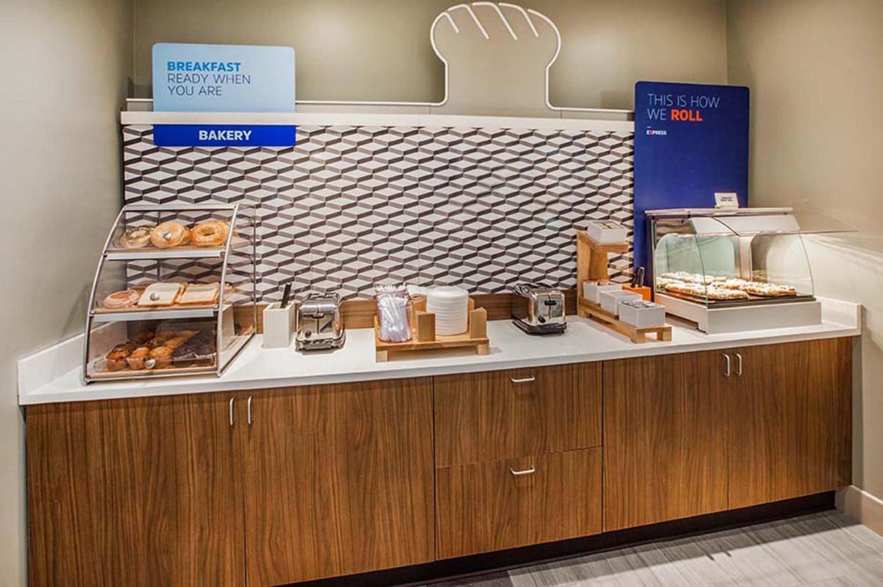 Holiday Inn Express Hotel & Suites Tooele By Ihg Eksteriør bilde